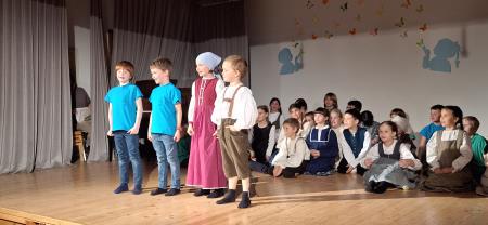 Pomladna prireditev izbor (9)